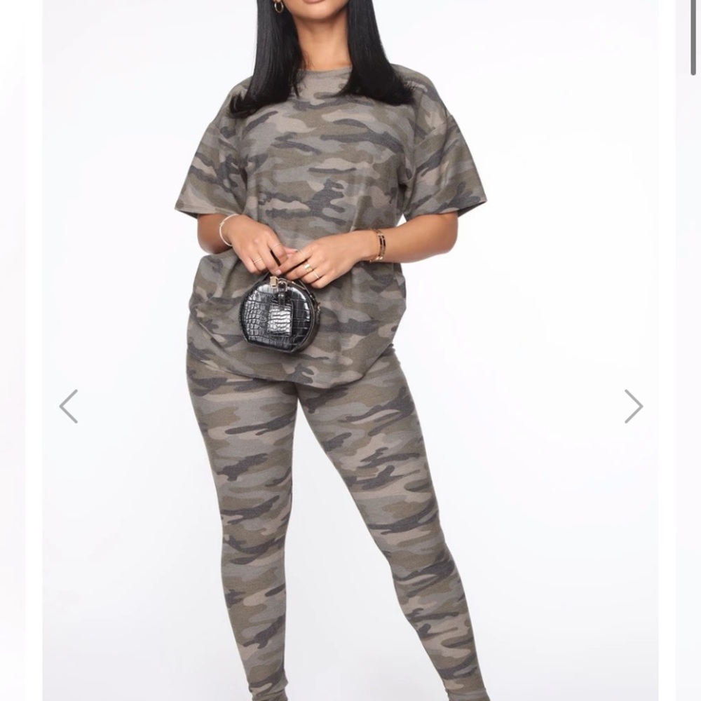 Camouflage legging set FASHION NOVA NEW WITH TAGS